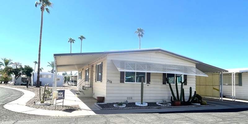 305 S. Val Vista Drive #376