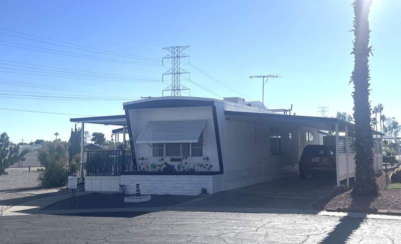 305 S. Val Vista Drive #373