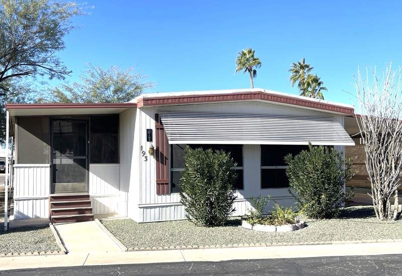 305 S. Val Vista Drive #193