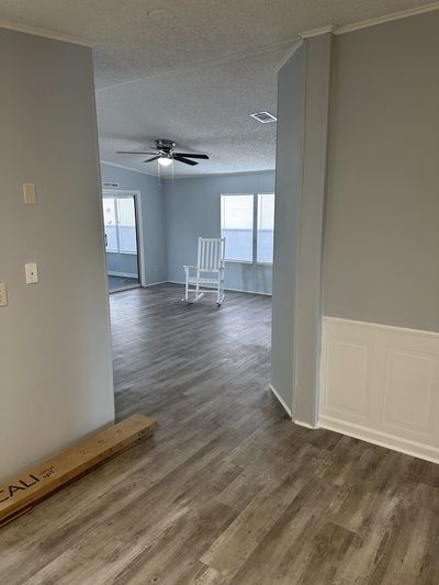 528 Tropical Isles Circle