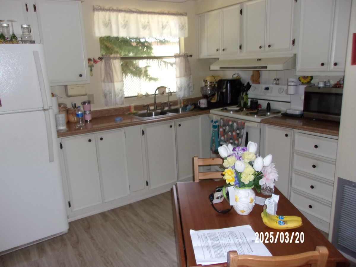 3513 Woodcrest Drive