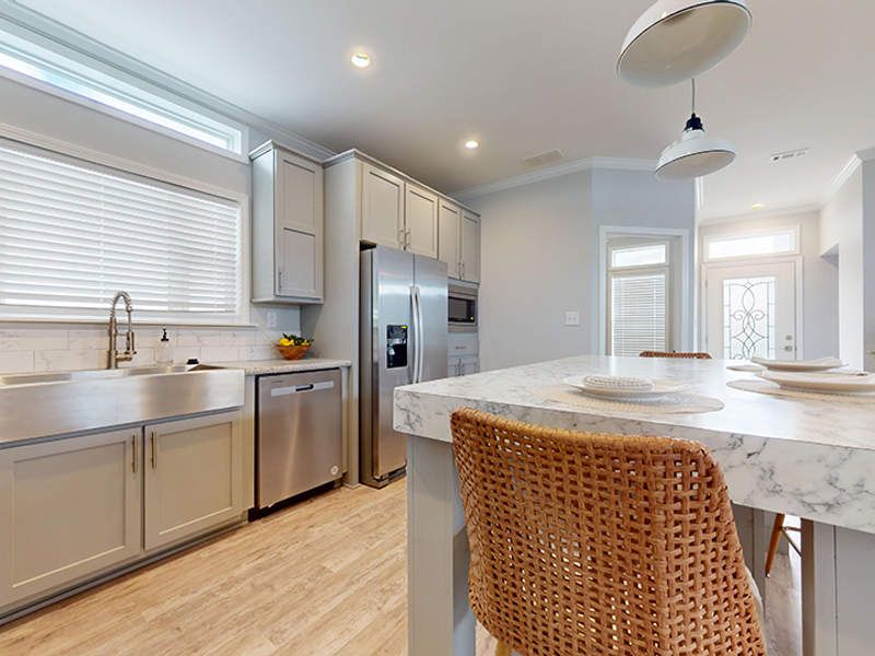 25667 Redblush Circle