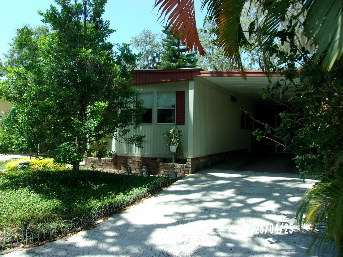 3513 Woodcrest Drive