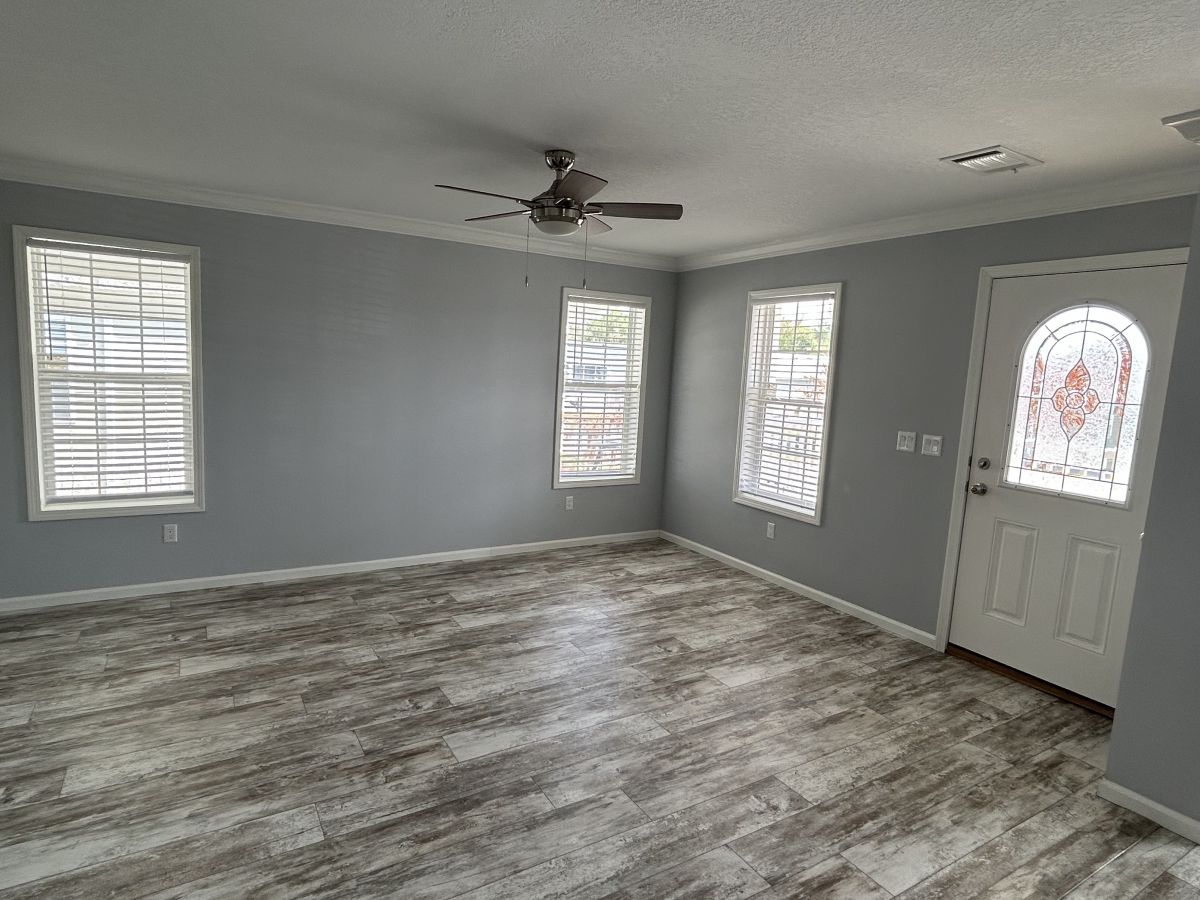 3000 US HWY 17/92 W LOT #623