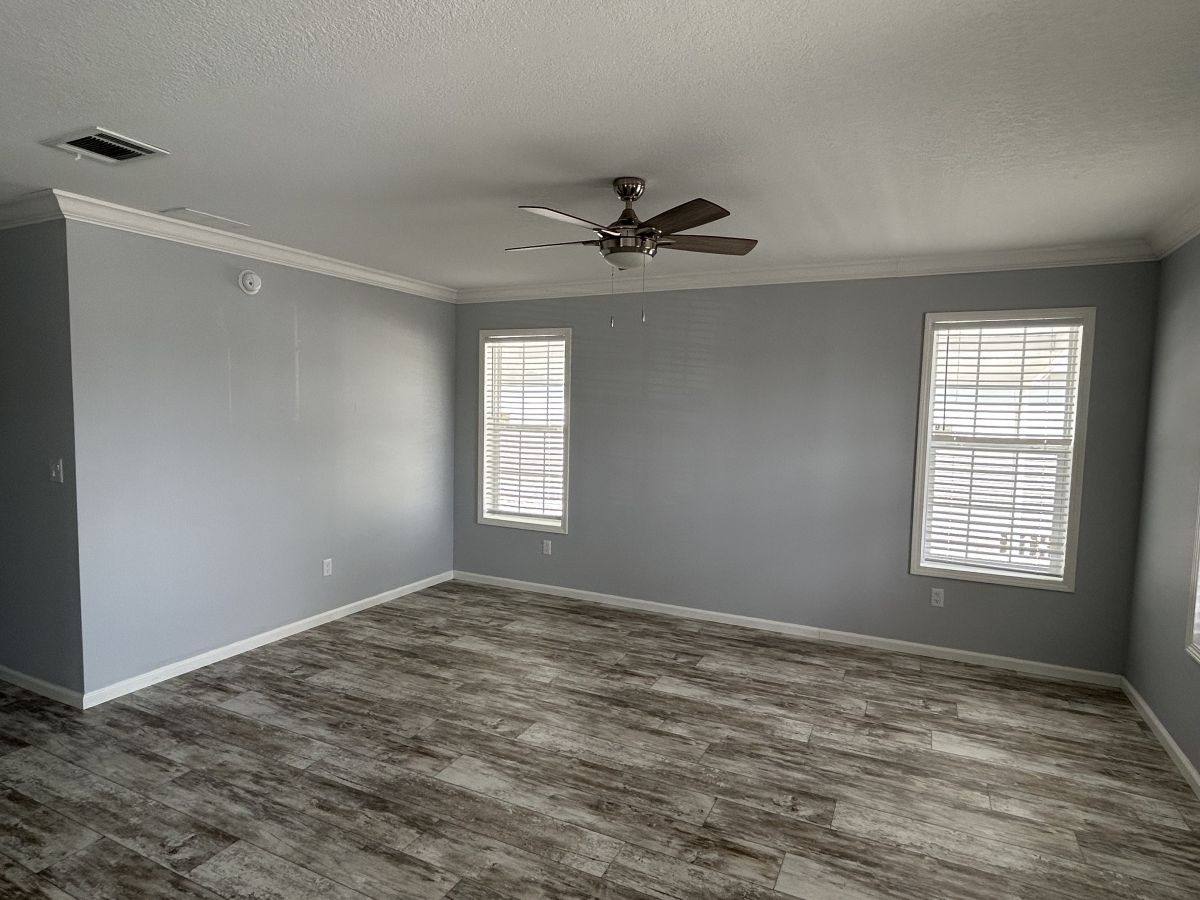 3000 US HWY 17/92 W LOT #623