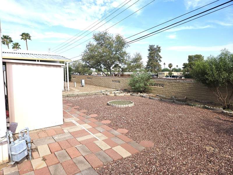 2305 W Ruthrauff Rd #B3