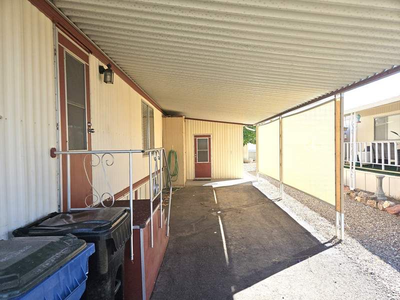 2305 W Ruthrauff Rd #E1