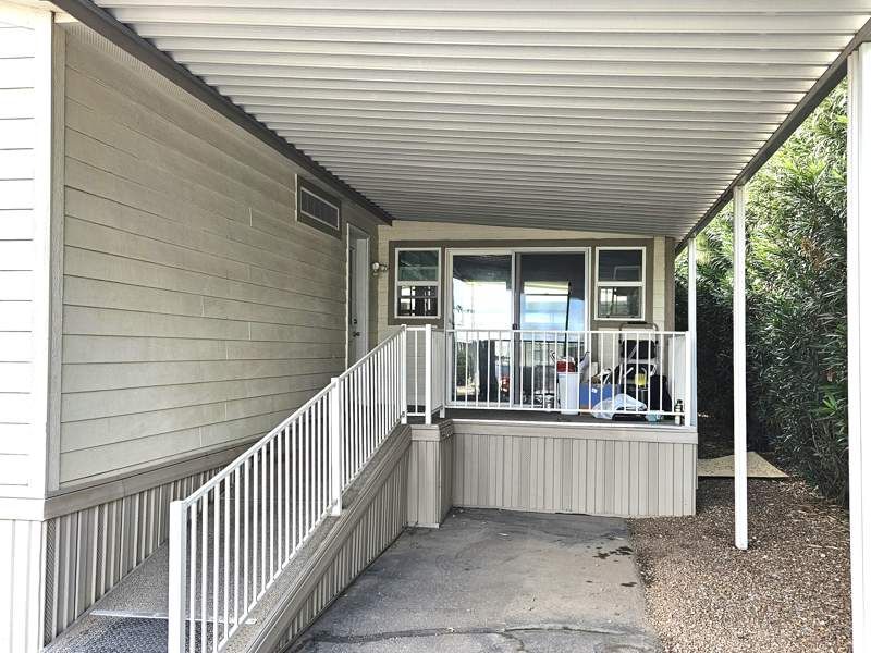 2305 W Ruthrauff Rd #M1