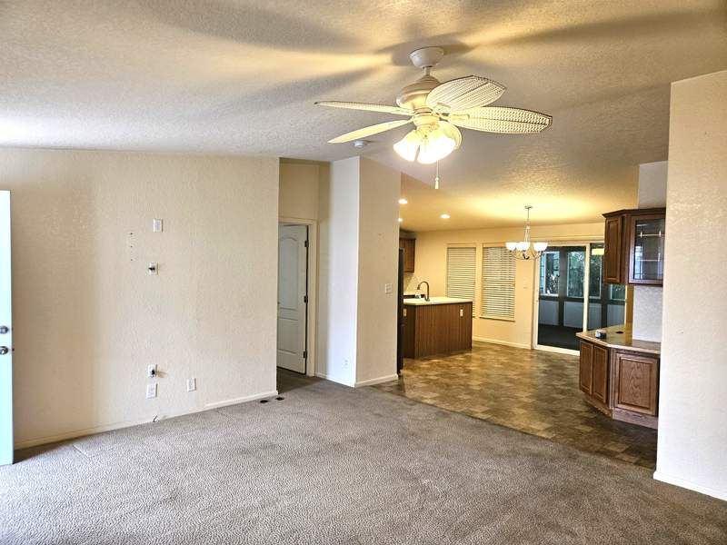 2305 W Ruthrauff Rd #M1