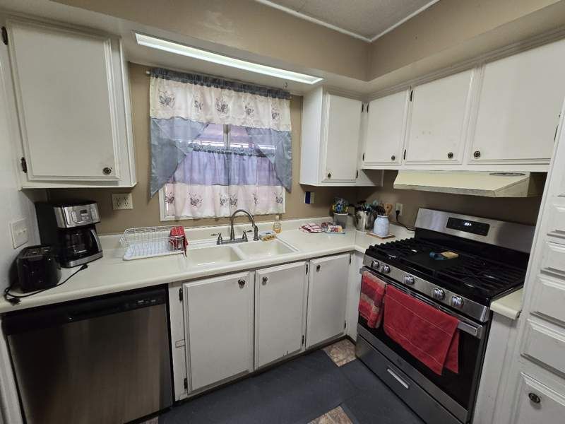 2727 E. University Drive, #100