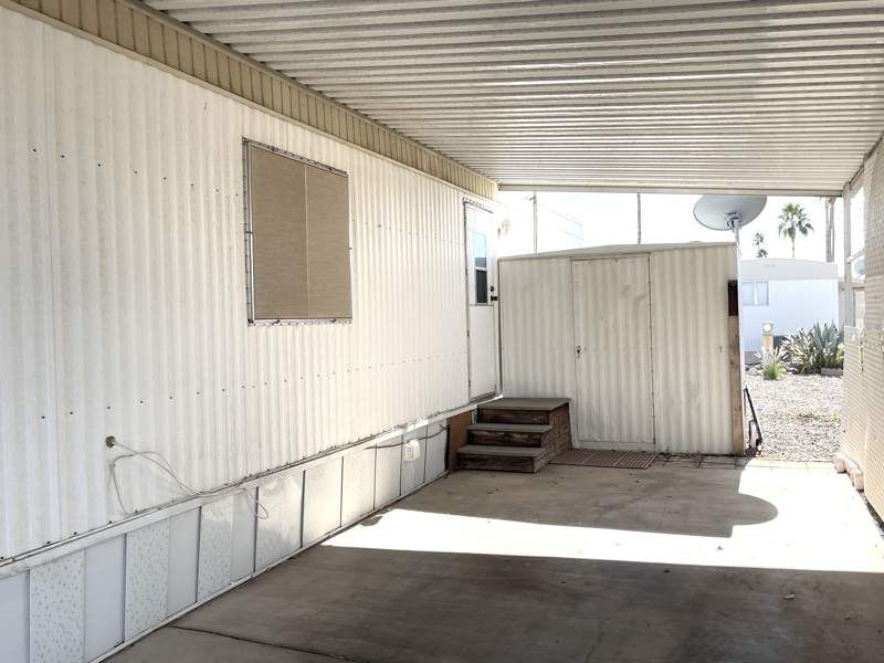 305 S. Val Vista Drive #384