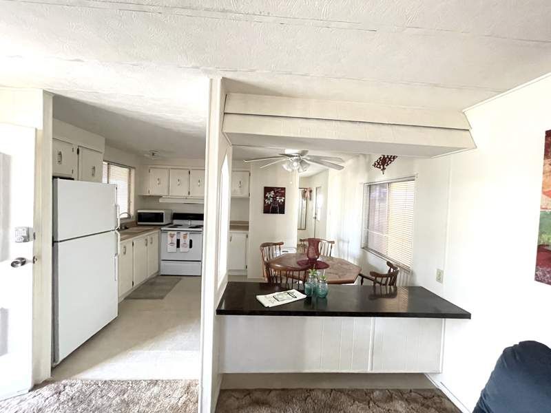 305 S. Val Vista Drive #384