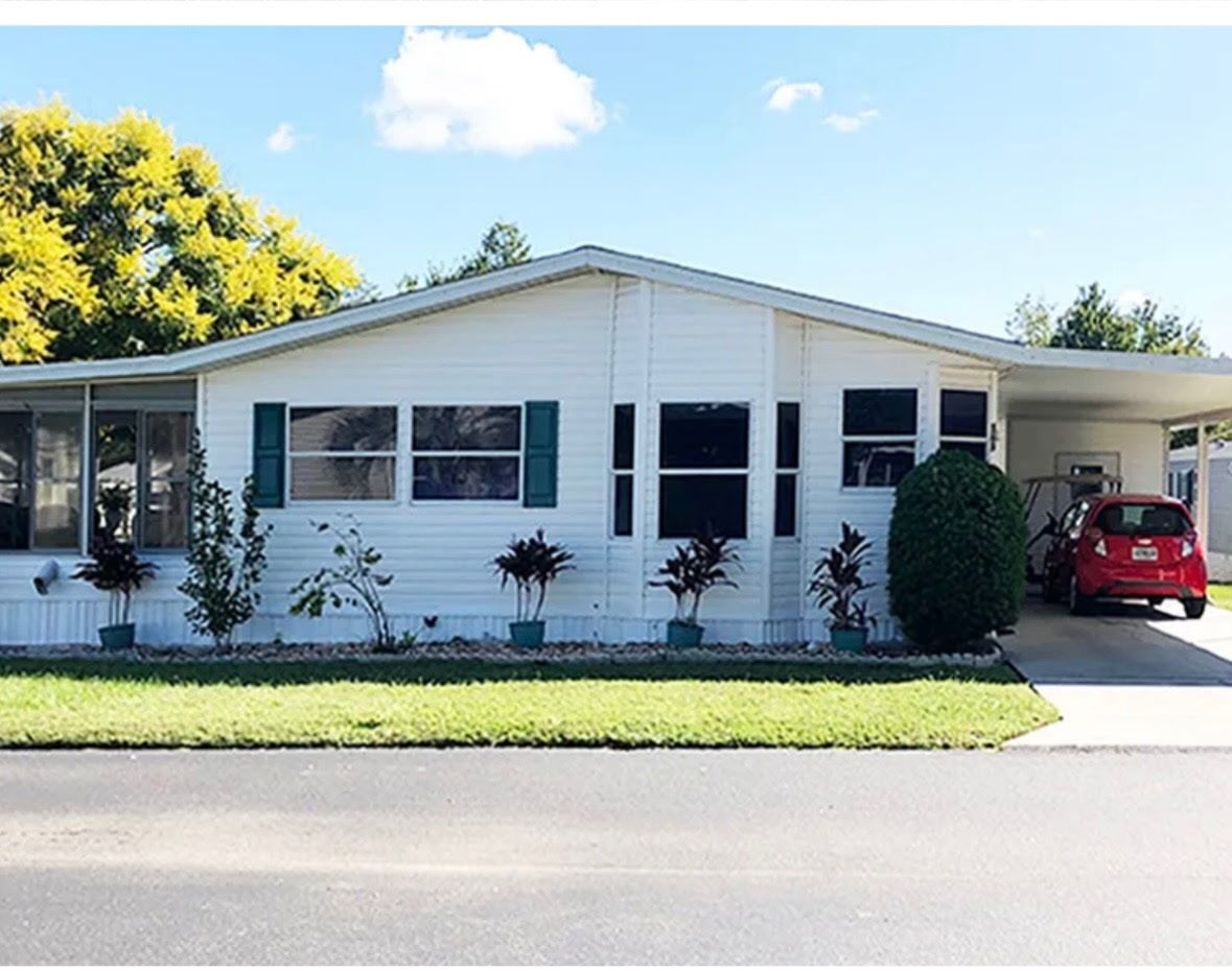 569 S Black Walnut Terrace