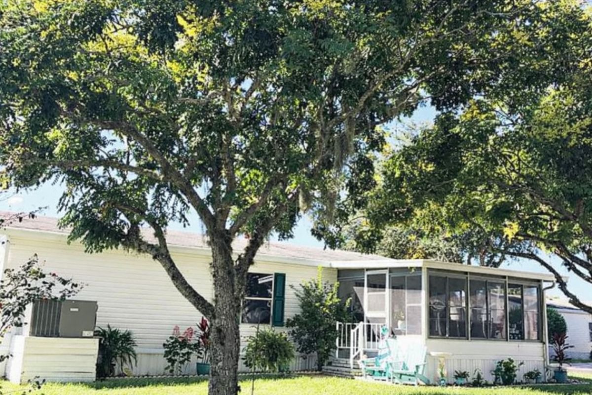 569 S Black Walnut Terrace