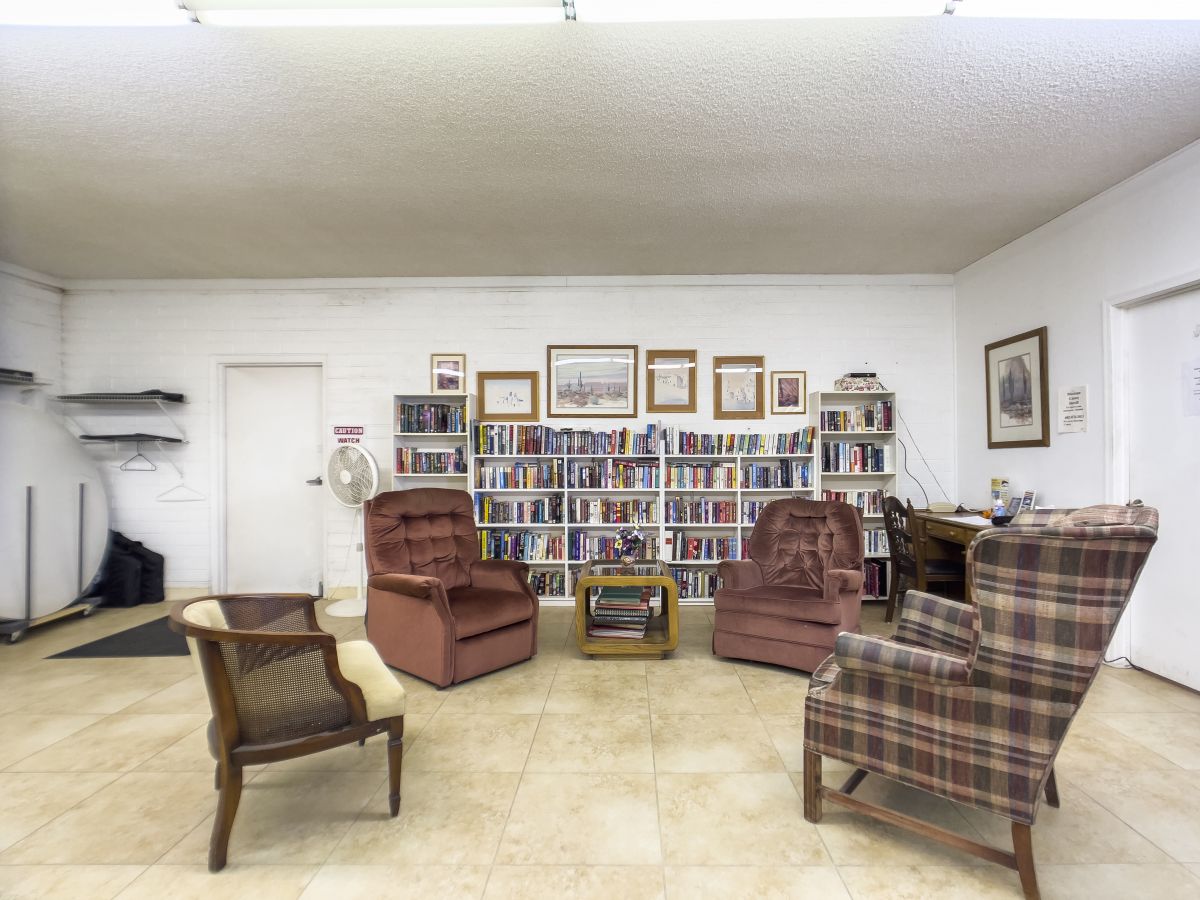 11100 E. Apache Trail #037