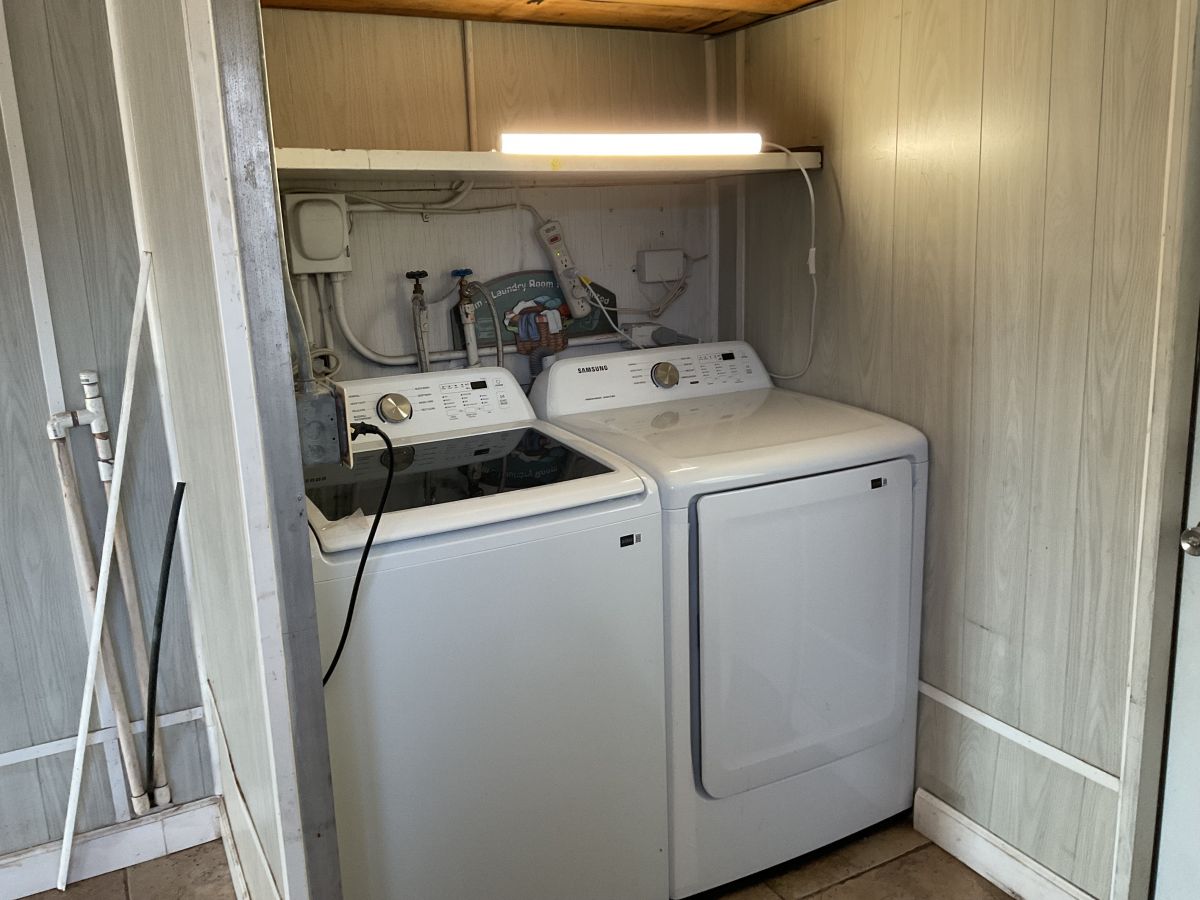 15437 LAKESHORE VILLA DRIVE