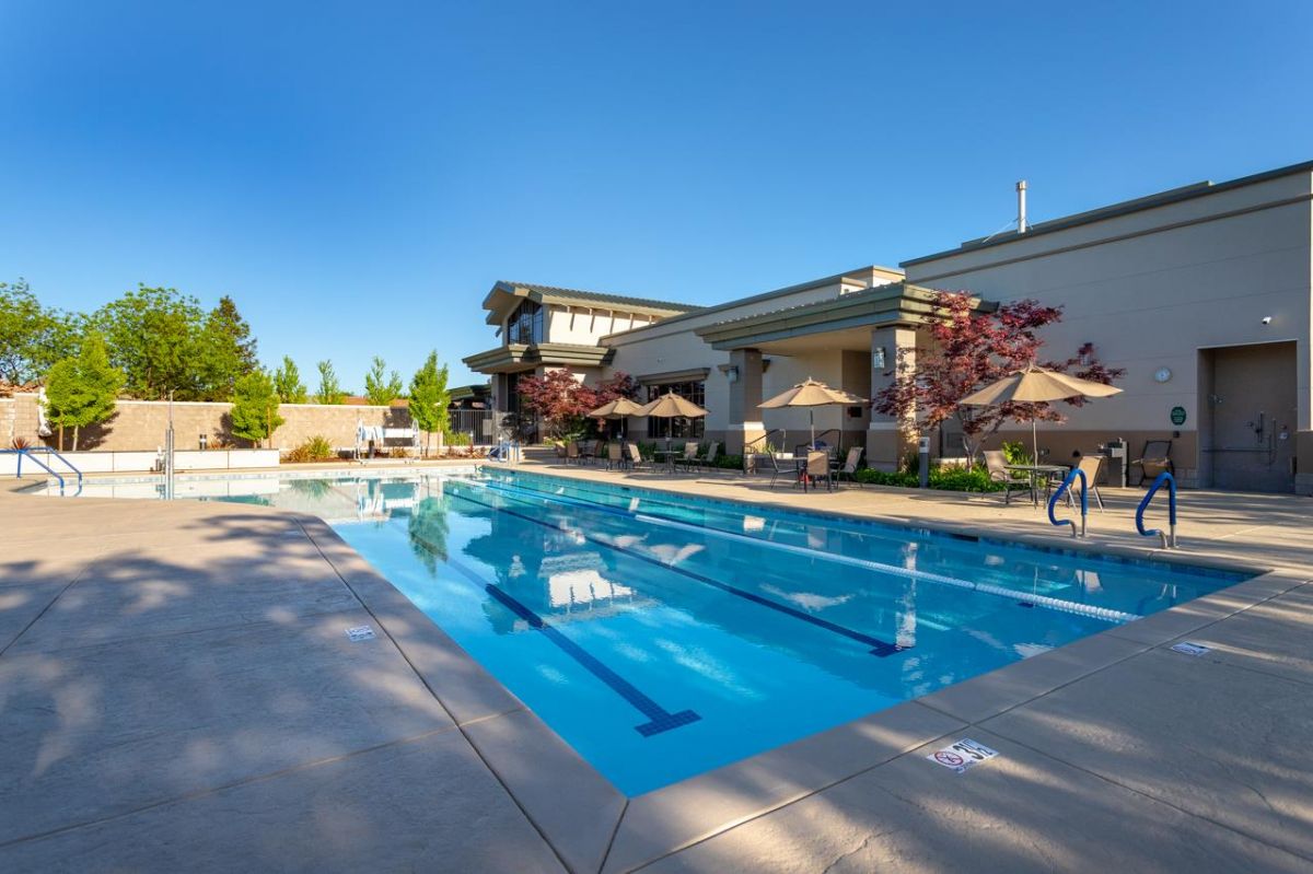 2160 Arlington Drive