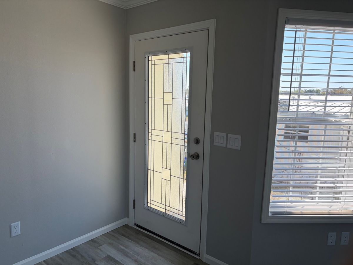 3127 Saralake Dr., North