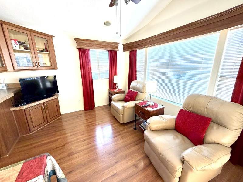 10442 N Frontage Rd #392