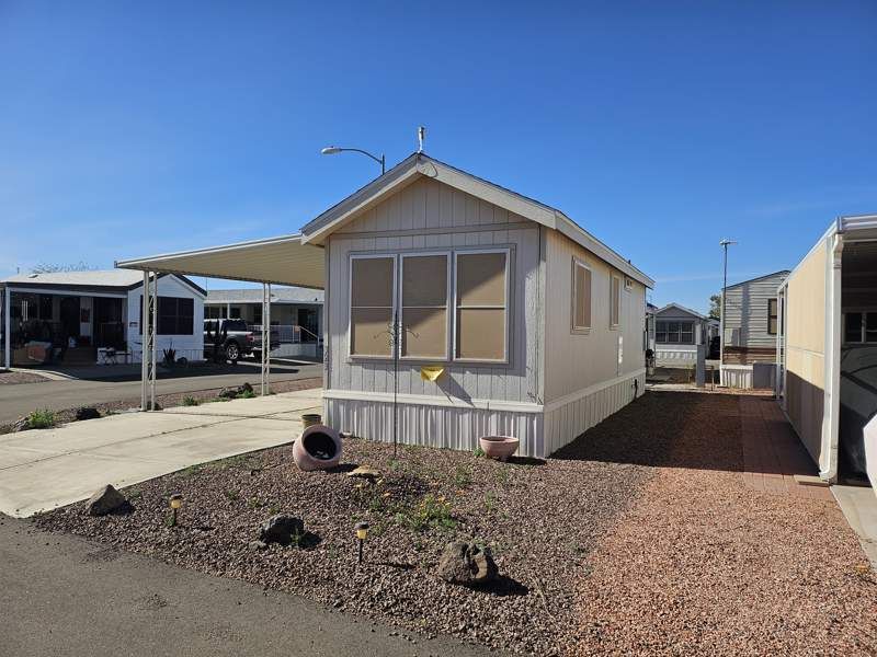 14010 S Amado Blvd #323