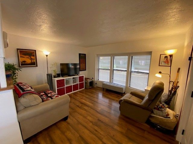 3300 E. Broadway Rd. #218