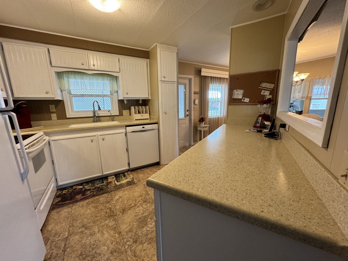 66206 STRATFORD ROAD