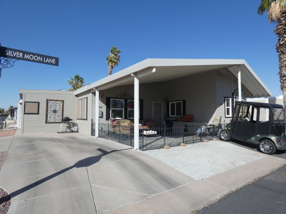 1110 North Henness Rd 1568