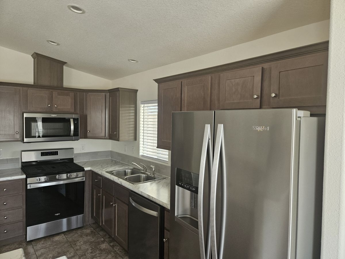 10936 E. APACHE TRAIL, LOT#48