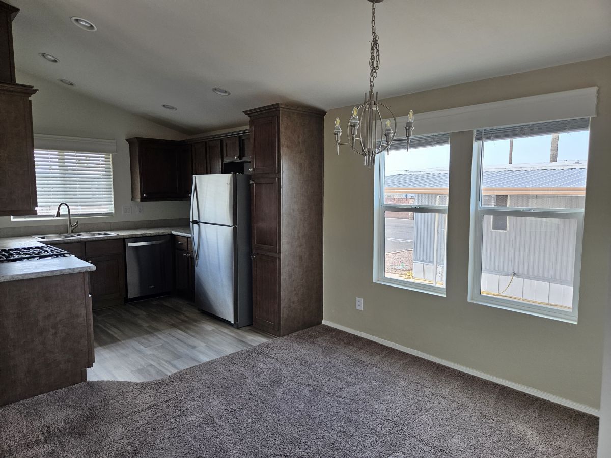 10936 E. APACHE TRAIL, LOT#91