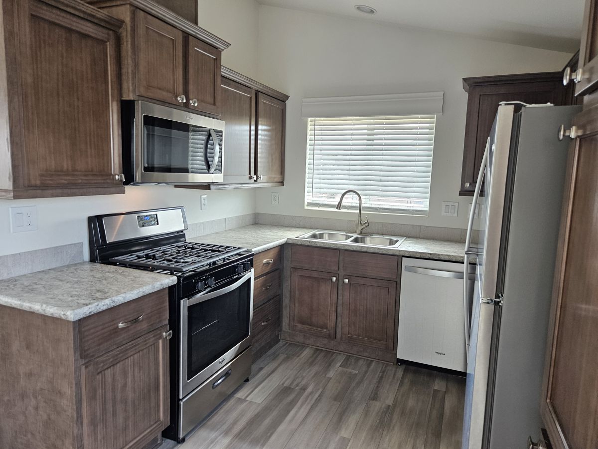 10936 E. APACHE TRAIL, LOT#91