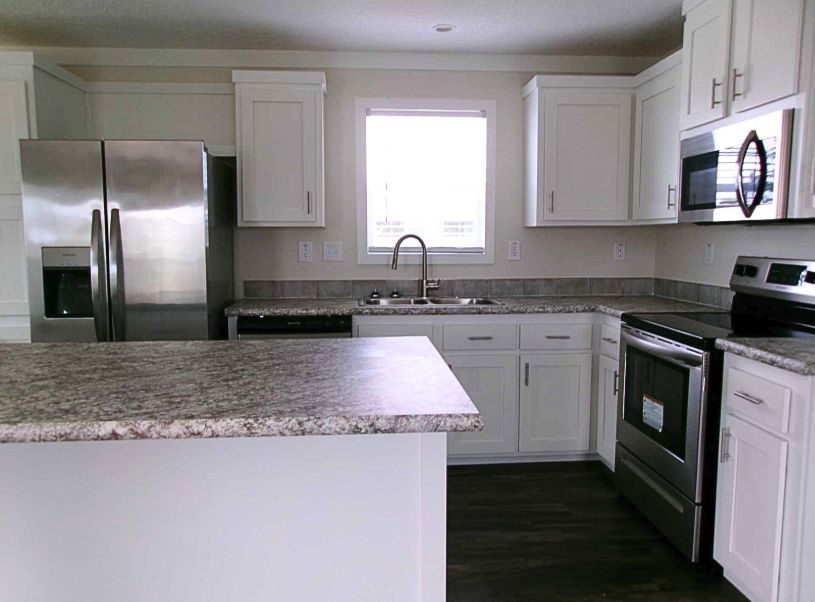 7100 Ulmerton Rd - Lot 416