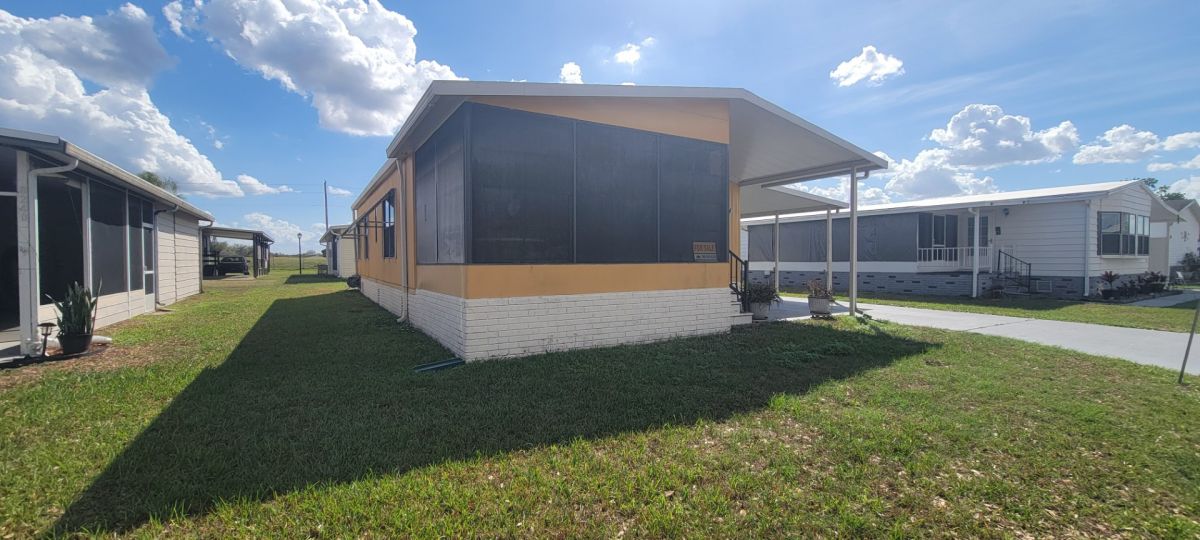 8224 Palm Harbor Way