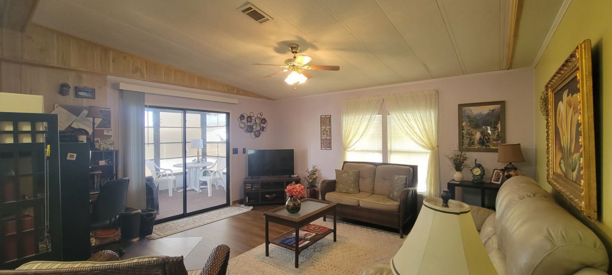 8224 Palm Harbor Way