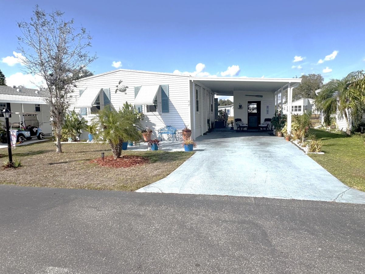 2552 NE Turner Ave #0096