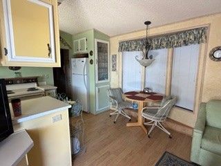 10442 N Frontage Rd #198