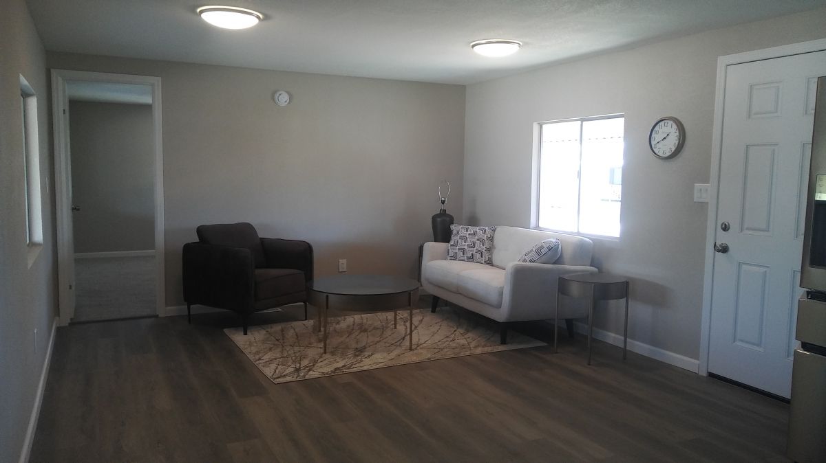 8600 E. Broadway Rd, Lot 053