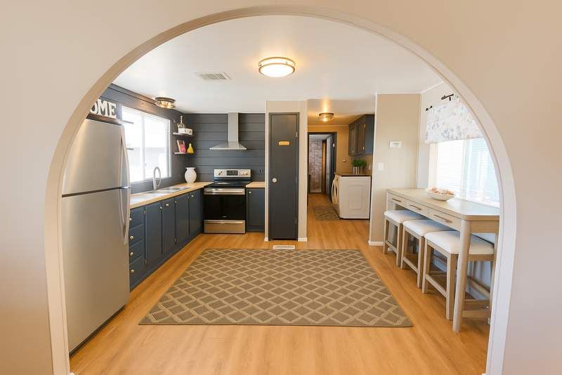 3300 E. Broadway Rd. #208