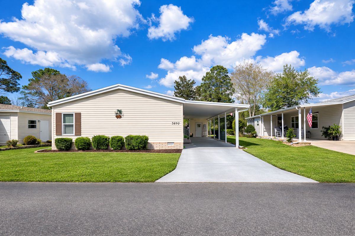 2690 S. PEBBLEBROOK DR.