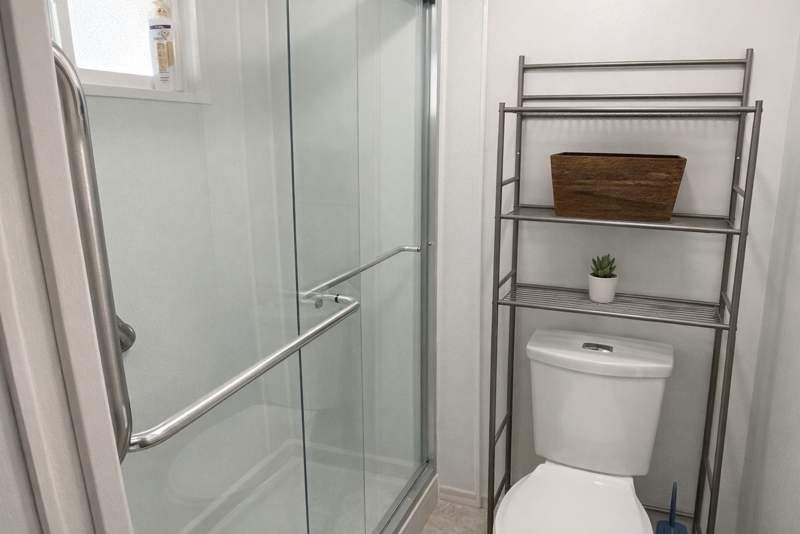 3300 E. Broadway Rd. #122