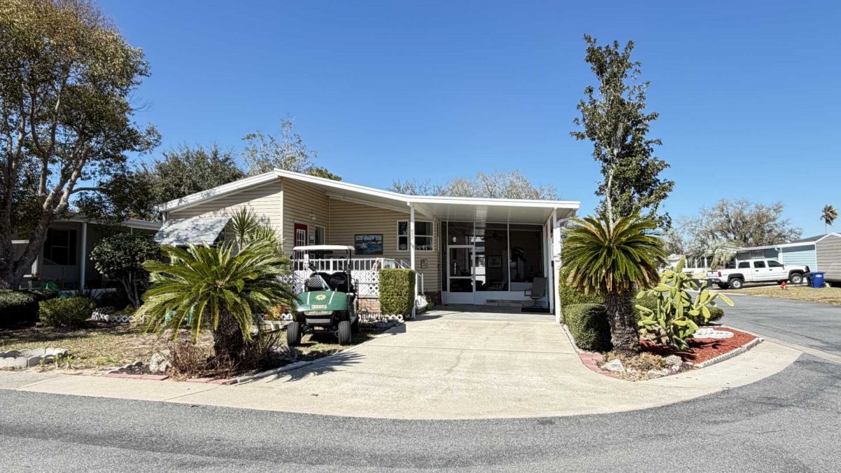 933 SE Lillian St. Lot #511