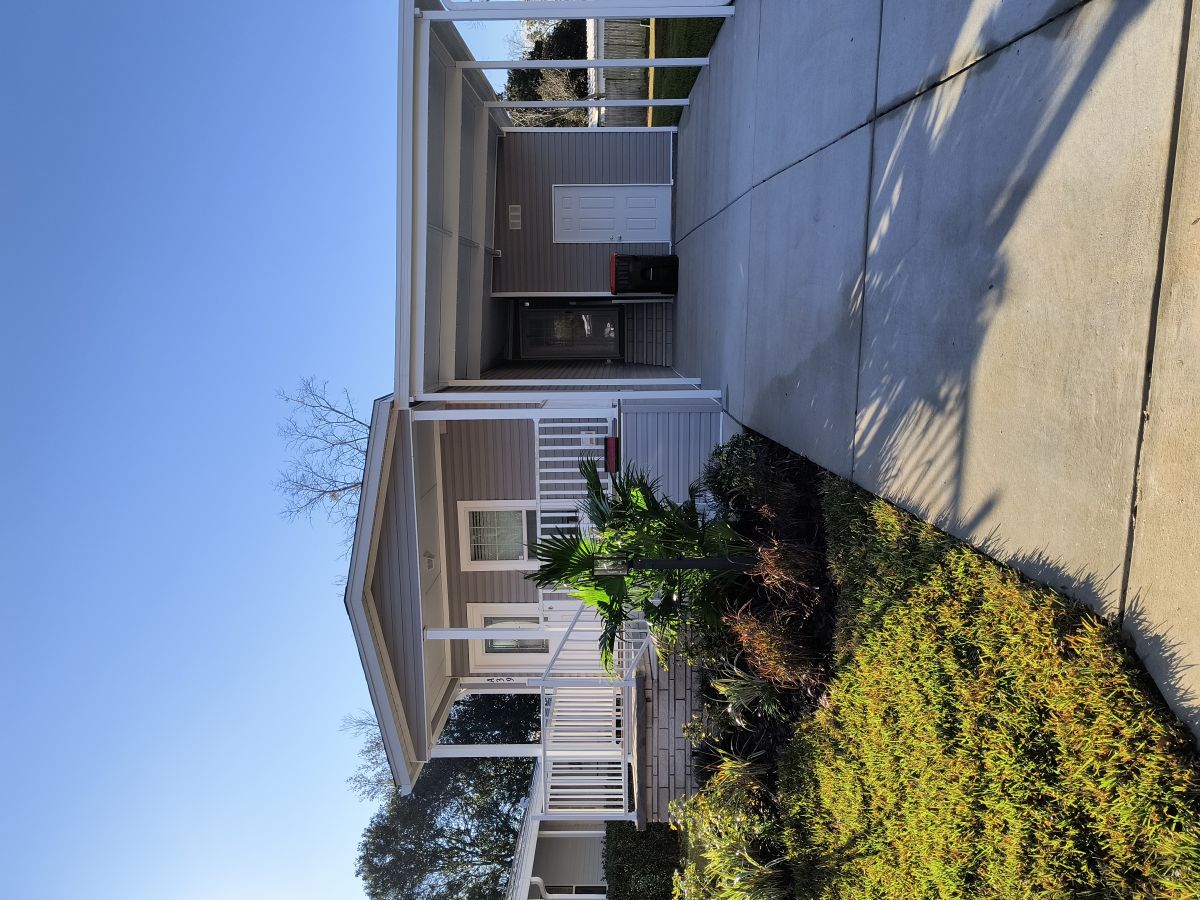 8880 SW 27th Ave #A039