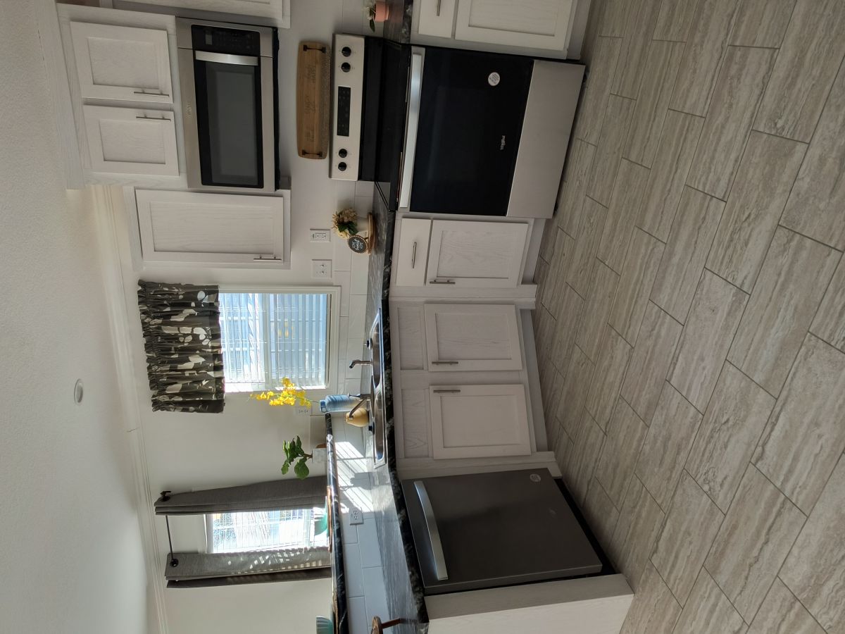 8880 SW 27th Ave #A039