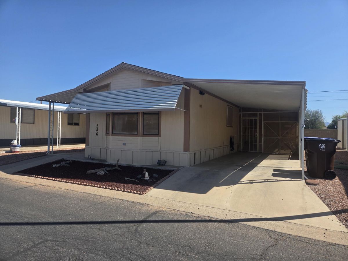 11101 E UNIVERSITY DR, LOT #246