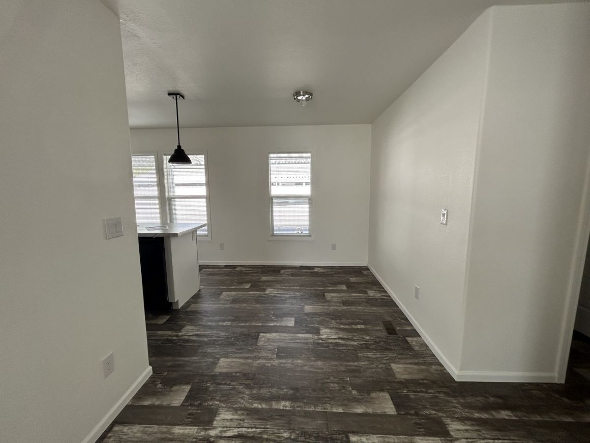 11101 E UNIVERSITY DR, LOT #177