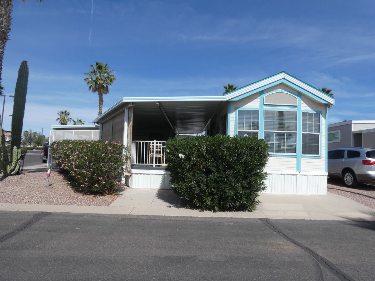 1110 North Henness Rd 524