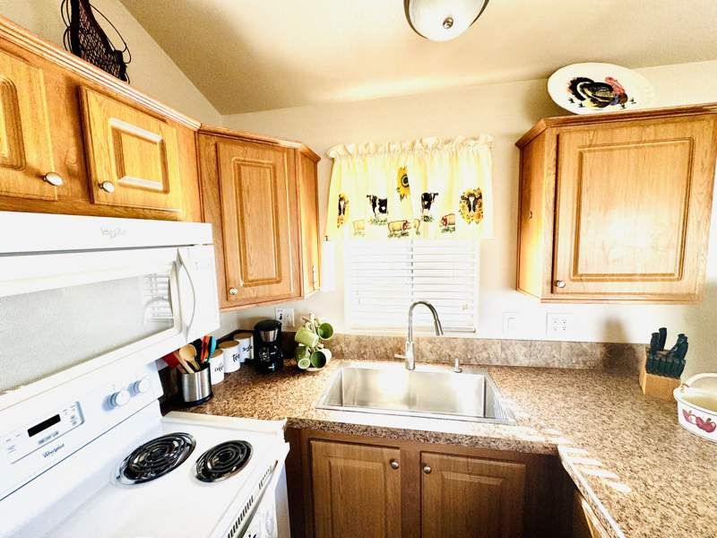 10442 N Frontage Rd #387