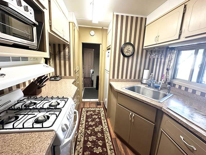 25501 Trost Blvd. 09-78