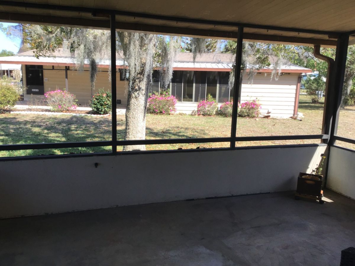 1313 Calle Bonita Dr.