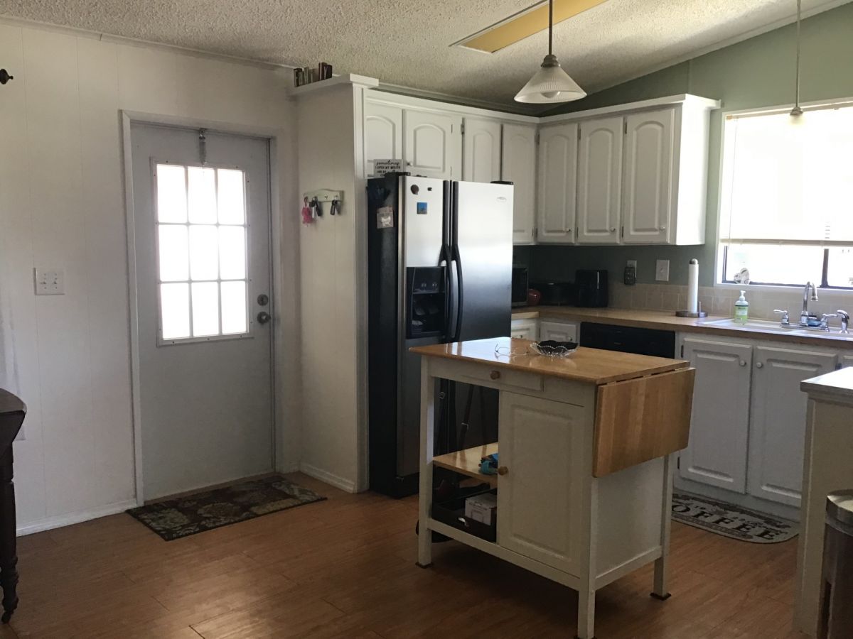 1313 Calle Bonita Dr.