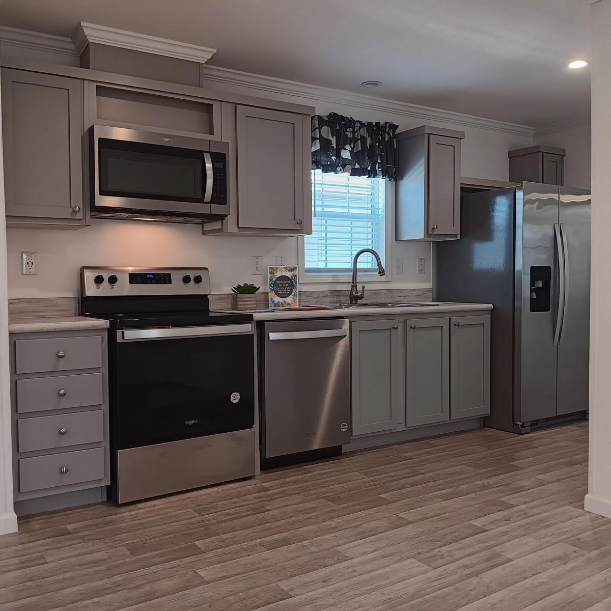 8880 SW 27th Ave #B059